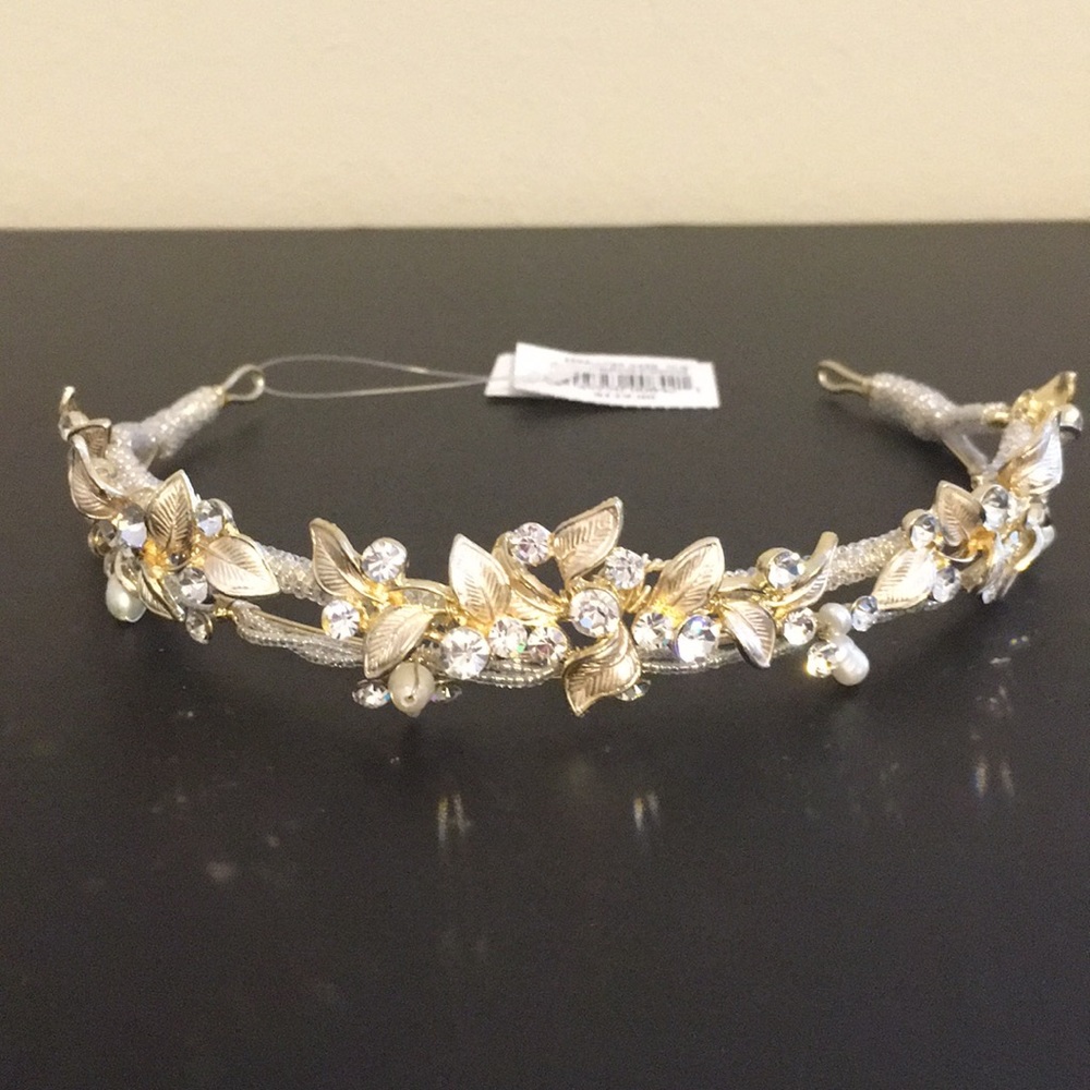 NEW David’s Bridal Pearl, Crystal, & Bead Headband